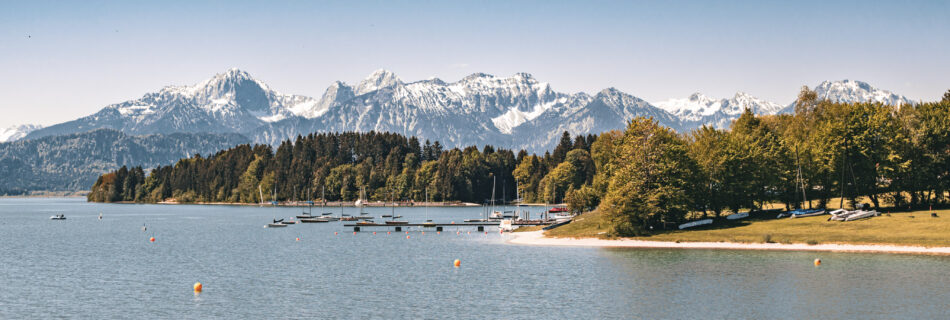 Fare il bagno a Dietringen sul lago Forggensee